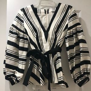 Alexis wide sleeved shirt.